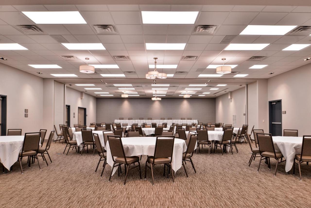 Country Inn & Suites By Radisson, Ft Atkinson, Wi Fort Atkinson Exterior foto